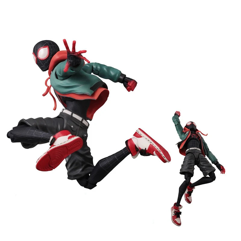 Miles Morales Spider-Man - Multi-Acessórios, Movimentos Realistas e Acabamento Premium!