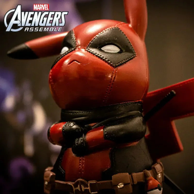 Figura de ação Deadpool Vingadores Pikachu